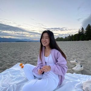 Meet your Posher, Jasmine